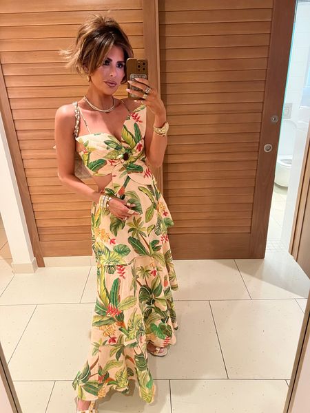 Farm Rio, Summer Dress, Vacation Outfit, Tropical Dress, Emily Ann Gemma 

#LTKtravel #LTKstyletip