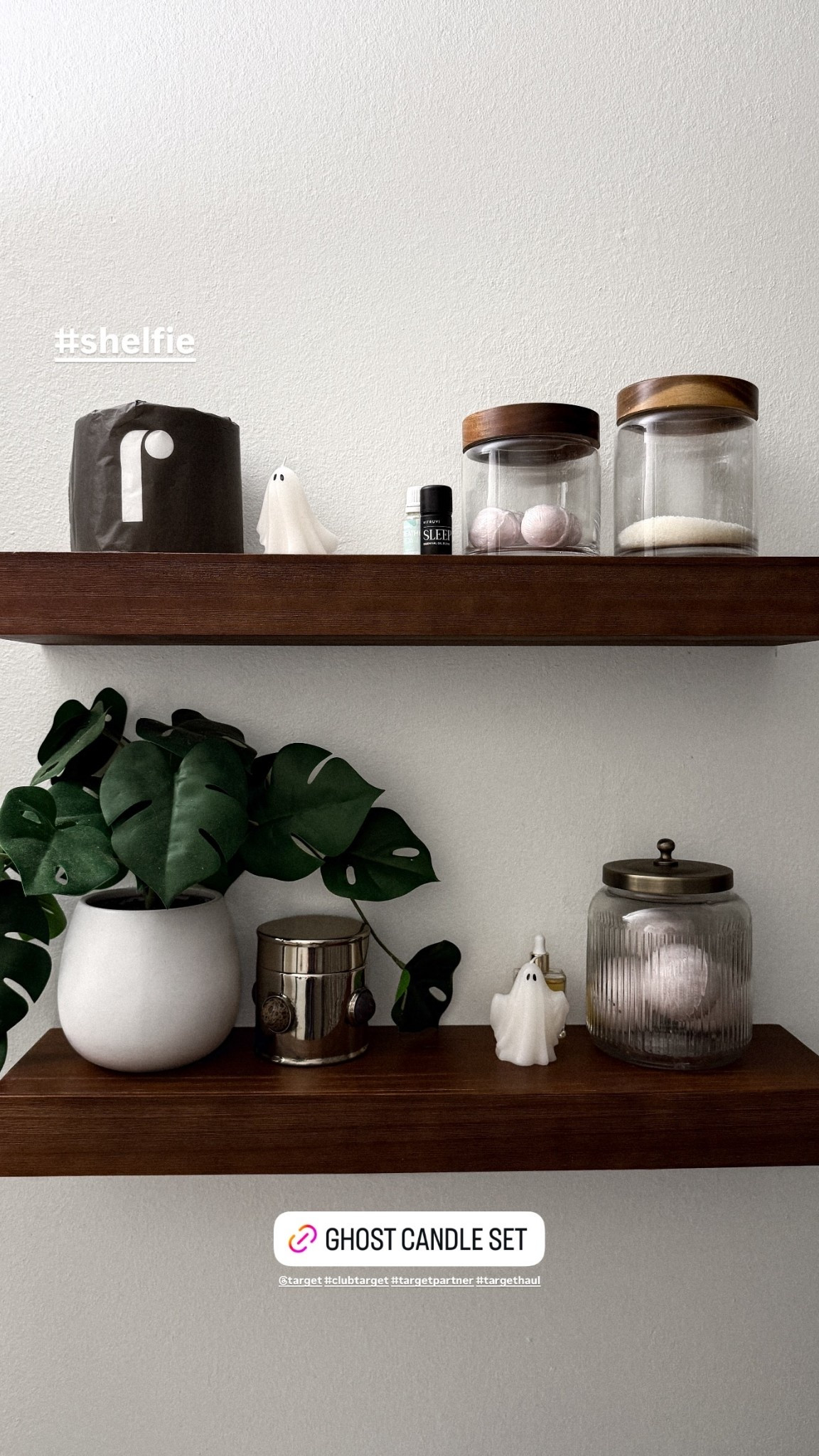 fall bathroom #shelfie

@Target #targetpartner #targethaul #bathroomdecor #falldecor #halloweendecor #targetfinds

#LTKSeasonal #LTKSaleAlert #LTKHome