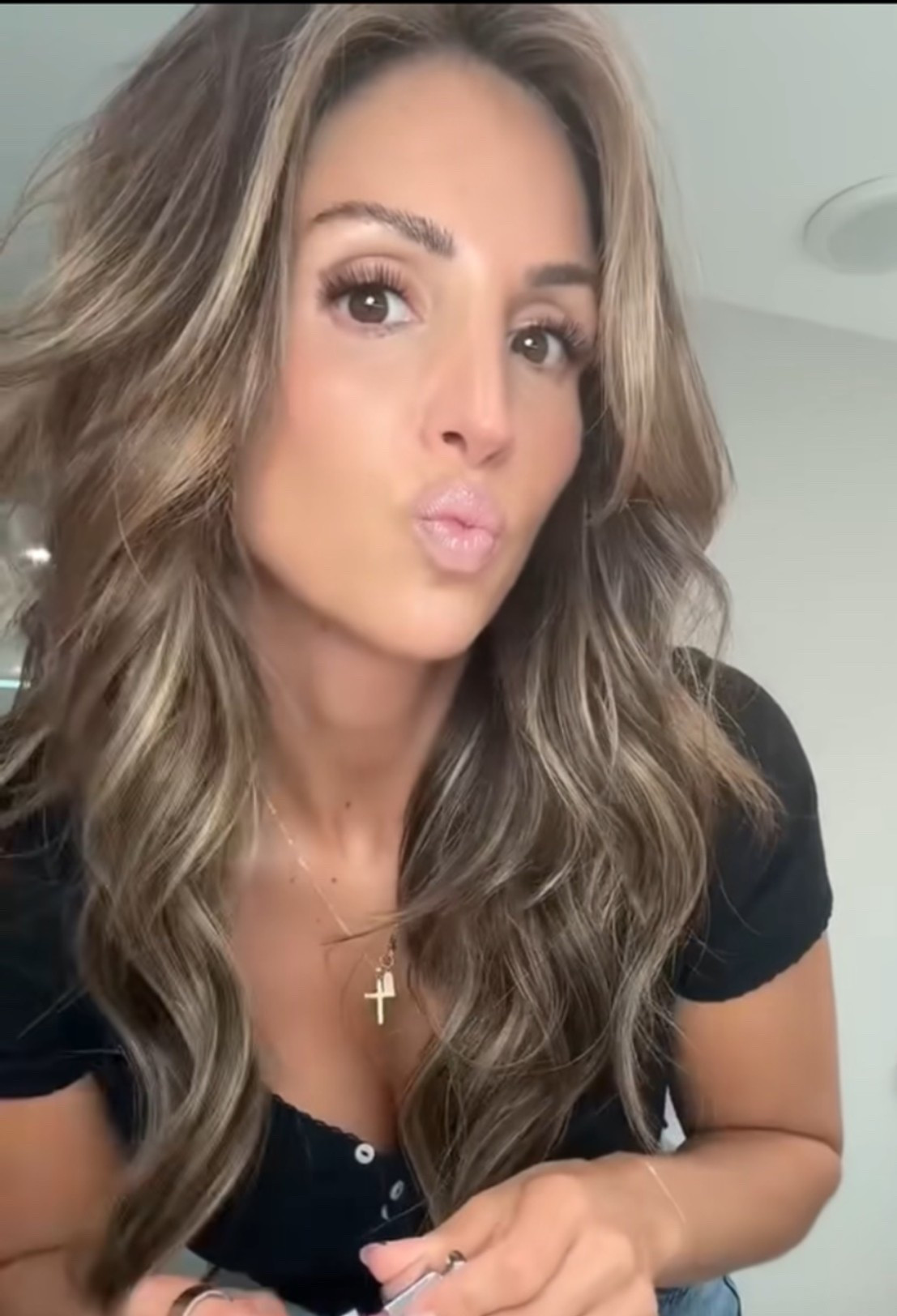 Love this lip combo!! It’s so good 💋

#LTKselfcare #LTKBeauty #LTKgrwm