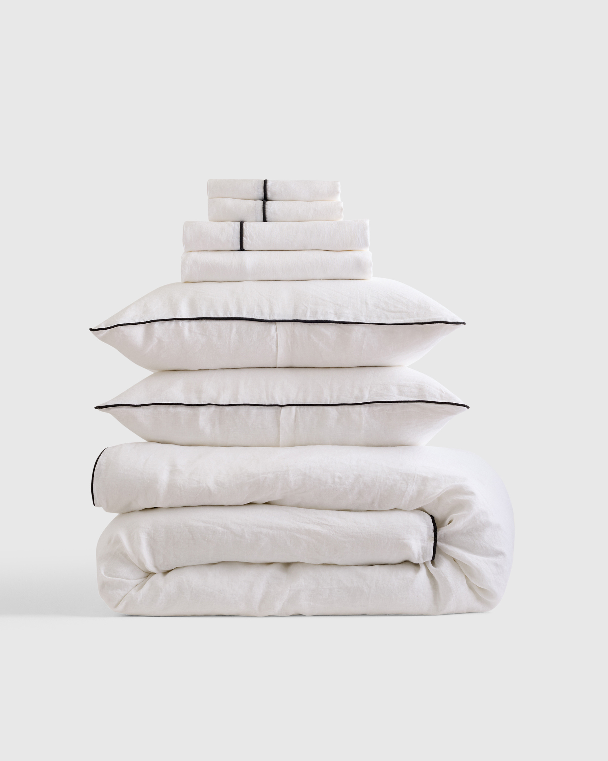Quince | European Linen Piped Deluxe Bedding Bundle in White/Black, Size Queen | Quince