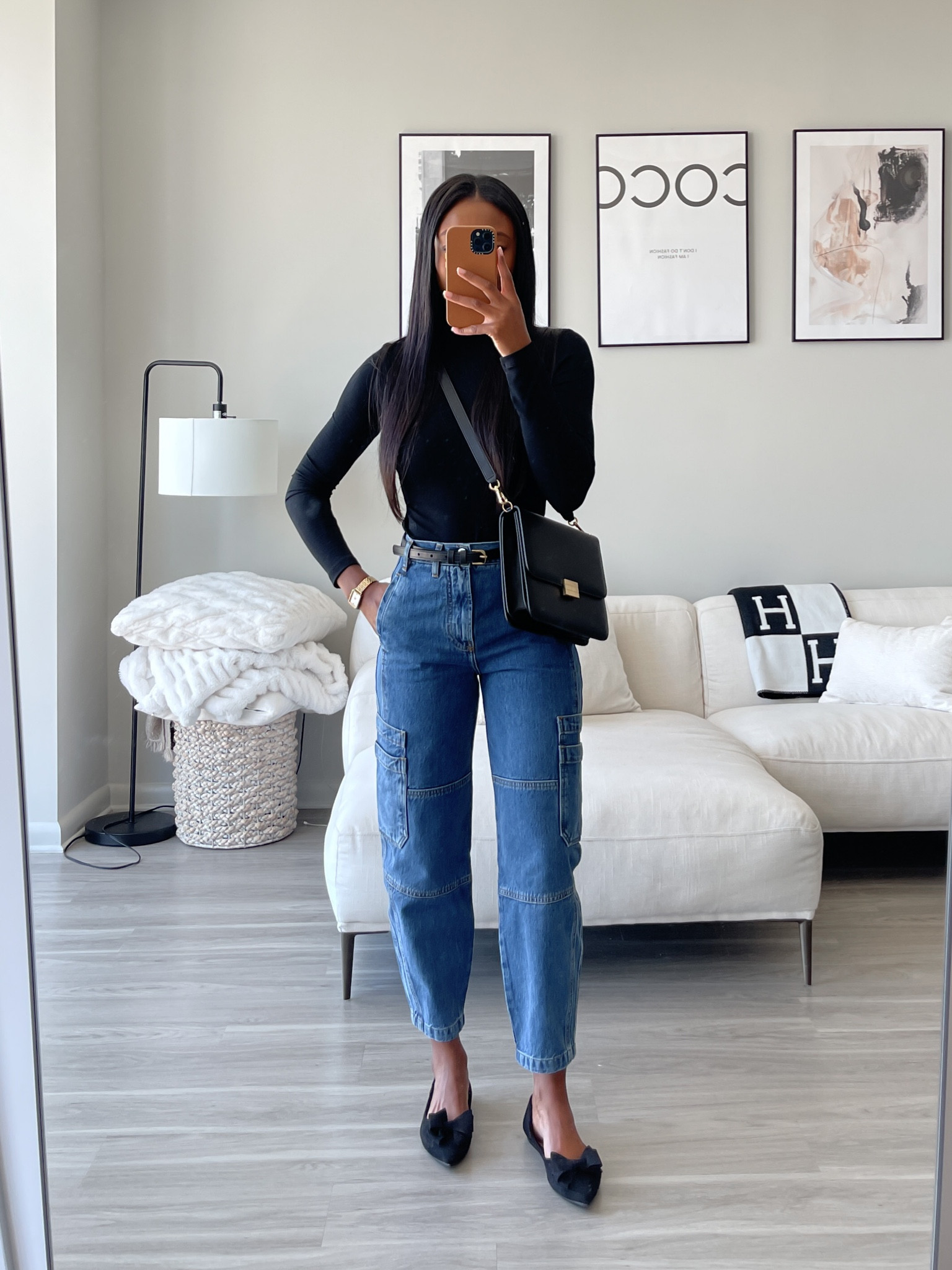 Fall outfit inspiration 🖤 denim jeans (25), black top (small), pointed toe flats 

#LTKshoecrush #LTKworkwear #LTKSeasonal