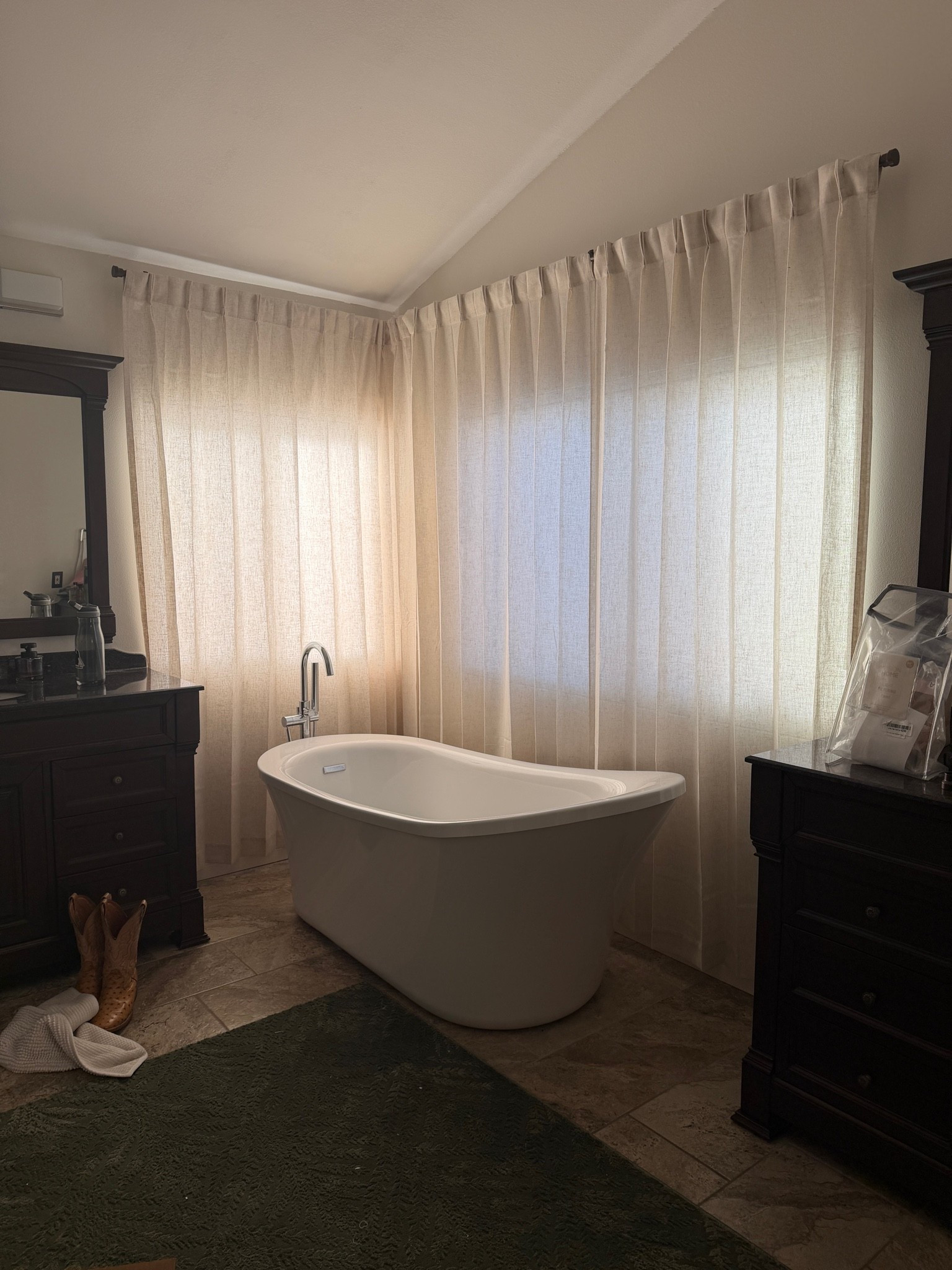 Fell in love with these curtains 🤍 linked everything we used  I got 60x90 1 pack and 42x90 (pack of 2) for the bigger window