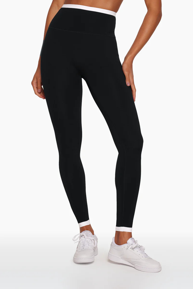 SPORTBODY® LEGGINGS - CONTRAST | SET Active