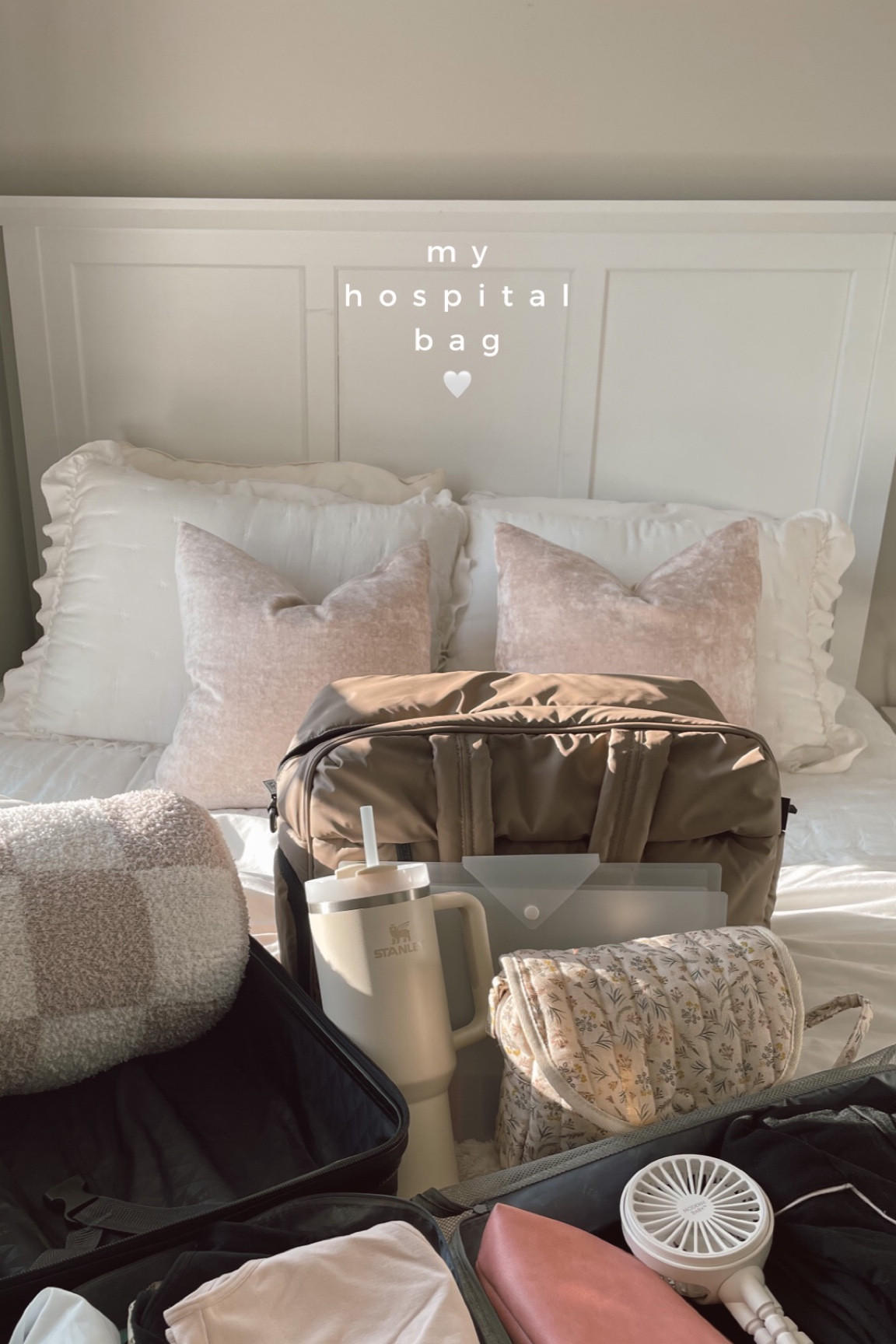 my hospital bag | mom edition 

#LTKbaby #LTKbump