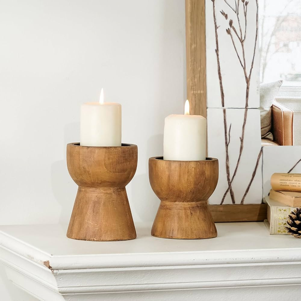 NIKKY HOME Rusitc - Juego de 2 portavelas de madera maciza, pedestal de pilar de madera maciza, d... | Amazon (US)