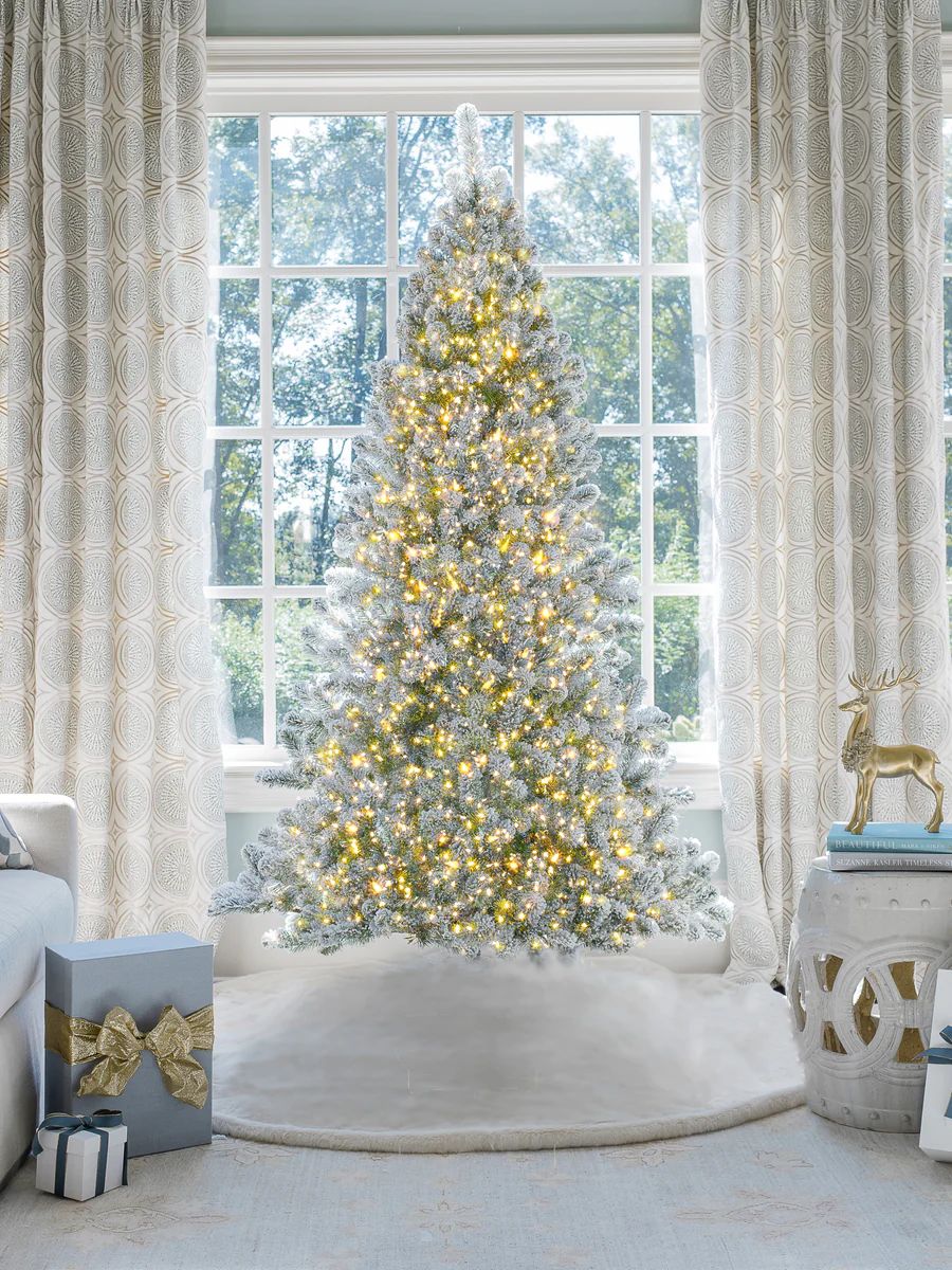 10' Prince Flock® Artificial Christmas Tree with 750 Warm White LED Lights | King of Christmas