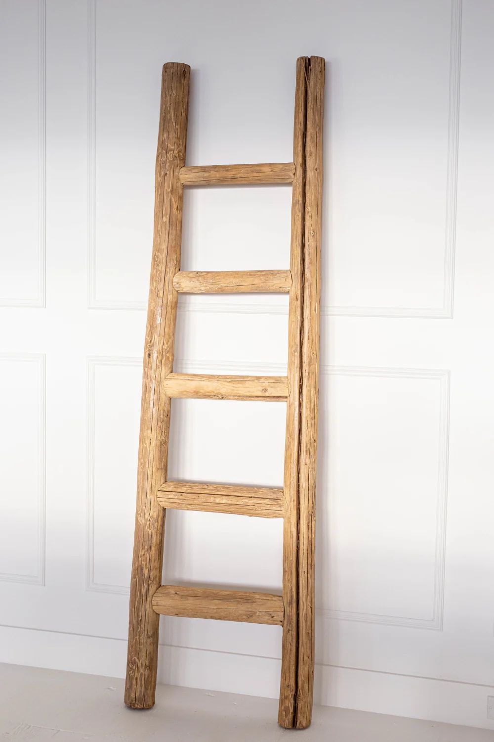 Reclaimed Elm Wood Ladder | Luxe B Co