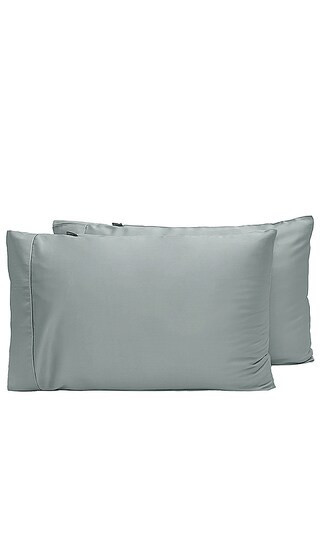 Ettitude King Signature Sateen Pillowcase Set in Sage. | Revolve Clothing (Global)
