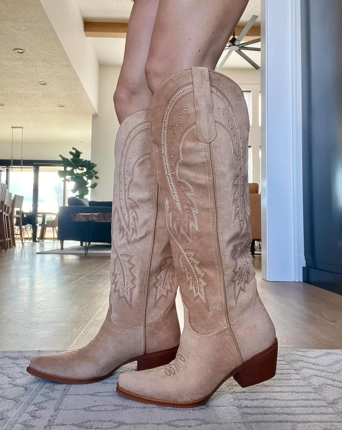 You can take the girl out of the country, but you can never take the country out of the girl! 👢 SNAGGED THESE HOT BOOTS for an upcoming concert and they are DIVINE!!! 

#LTKmorningroutine #LTKSpringSale #LTKmomlife