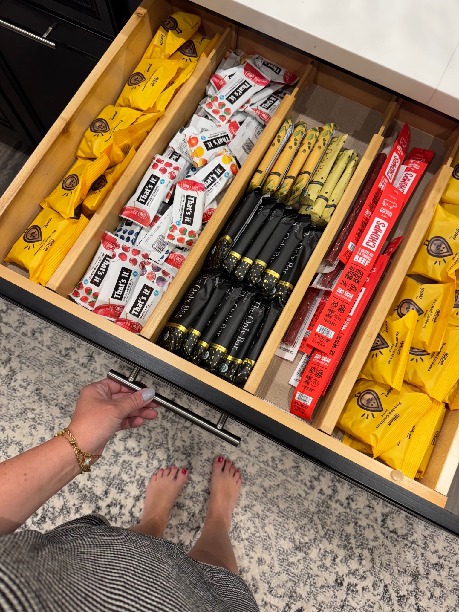 Love these Amazon drawer dividers that are expandable to fit any drawer size! 

#amazonorganization #organization #amazonprimeday #primeday #amazon #amazondeals #kitchen #home @amazon @amazonhome 

#LTKHome #LTKFindsUnder50 #LTKSaleAlert