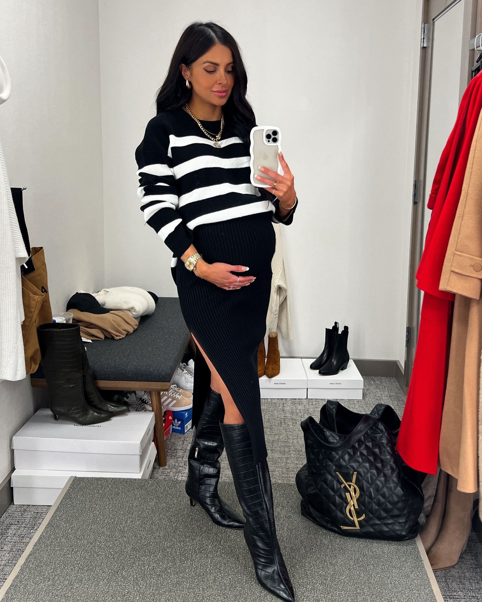 Nordstrom anniversary sale outfit / NSALE style picks
Halogen striped sweater
Topshop knit skirt
Nordstrom croc boots 

#LTKFindsUnder50 #LTKxNSale #LTKFindsUnder100