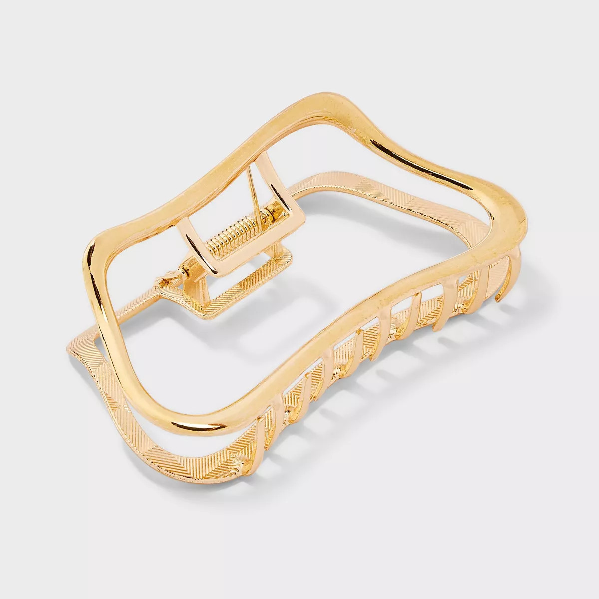 Wavy Metal Claw Hair Clip - Universal Thread™ | Target