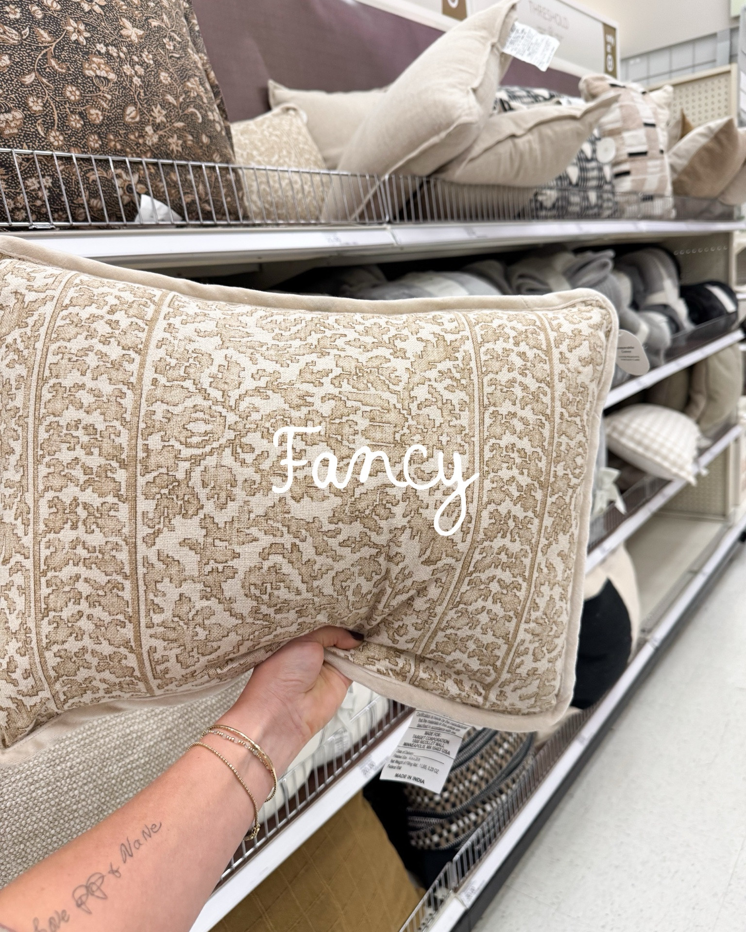 Beautiful fall throw pillows!!

#LTKHome #LTKSeasonal