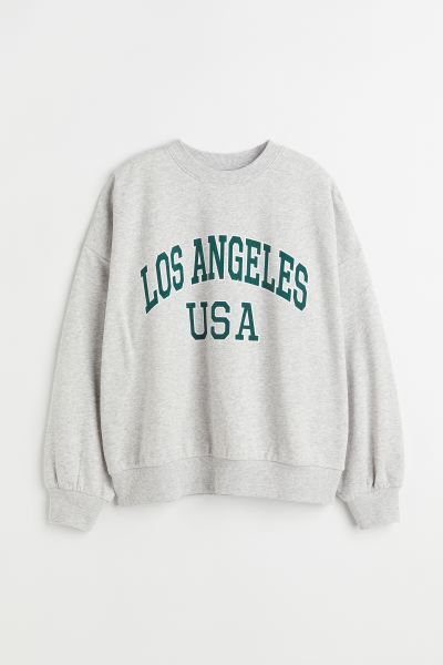 Crew-neck top in soft cotton jersey with long, wide raglan sleeves. Ribbing at neckline and cuffs... | H&M (US + CA)