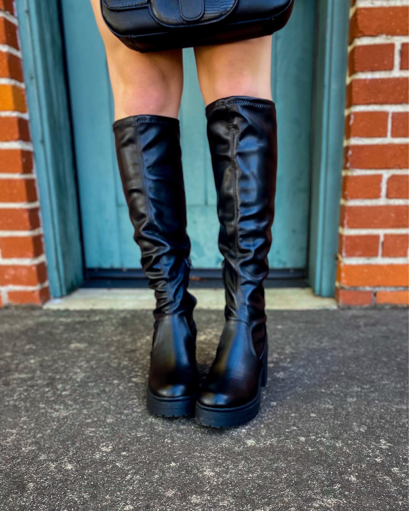 Obsessed with these Walmart boots! Wearing a 7 (usually a 7.5), so go down if you’re inbetween.


#LTKSeasonal #LTKunder50 #LTKshoecrush