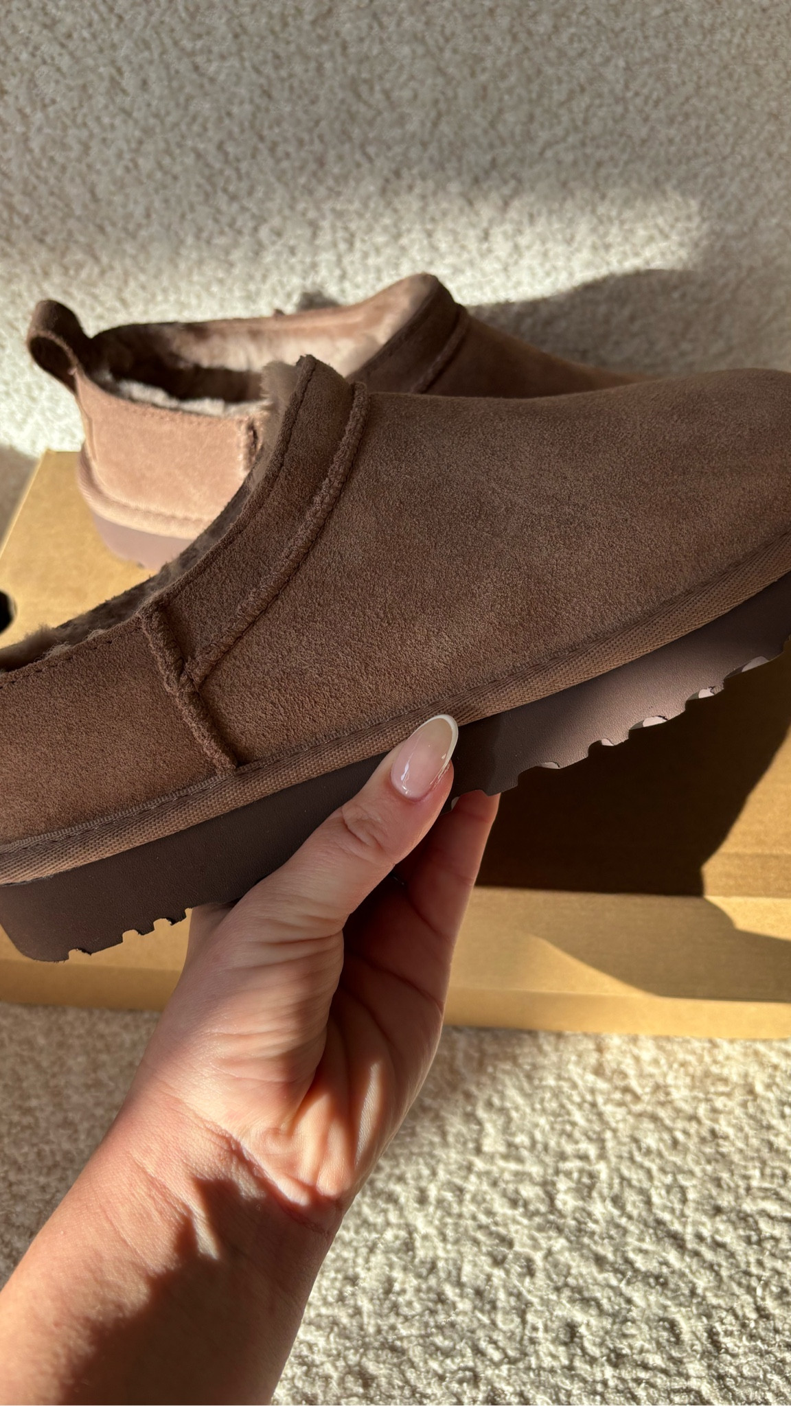 Rocky Oak Micro Ugg boots
Trending 
2925 autumn fashion 