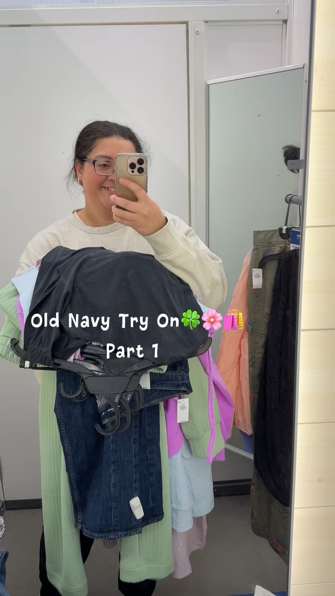 my new obsession is barrel jeans! Old Navy forever stays taking my money😅 
Sizing Info: 5’5, 227, XL/16
Wearing: 
Barrel Jeans: size 16-true to size, no stretch 
Shamrock Tee: XL - could have sized down
Boat Neck Top: XL- very stretchy 
Slit Neck Ruched Top: XL - could have sized down 
Jacquard Side Drape Top: 2xl- way too big, should have sized down to XL 
High Waisted Wow StraightJeans: 14-slight stretch 
Lightweight Button Down Smocked Top: XL-very flowy could have sized down
#oldnavy #oldnavyhaul #plussizefinds 
#midsizefinds 


#LTKMidsize #LTKPlusSize #LTKSaleAlert