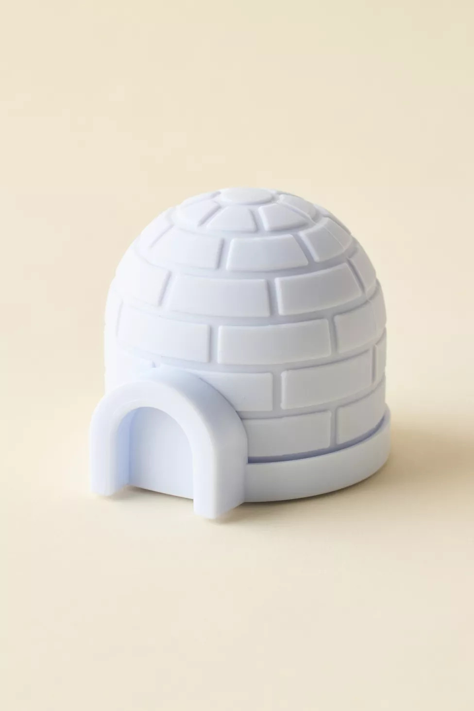 Igloo Mini Ice Mold Set | Urban Outfitters (US and RoW)
