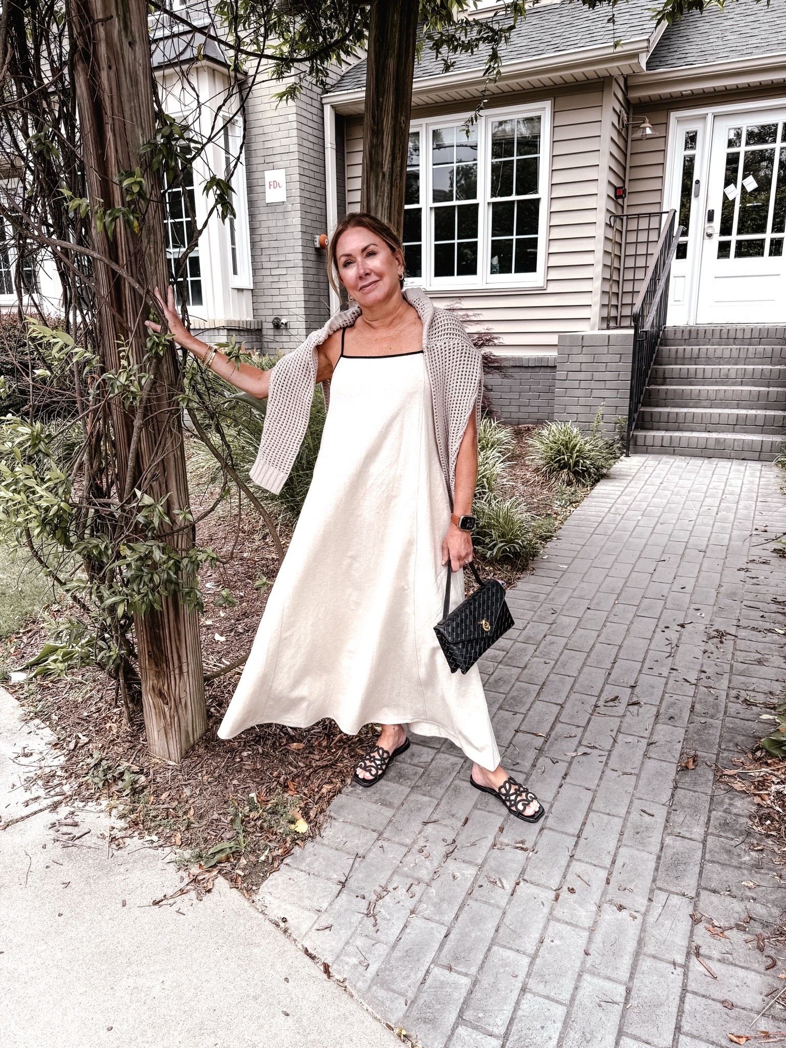 The easiest summer outfit 🤍 Amazon linen dress, sandals, and woven bag for an effortless neutral look that feels chic and comfortable. Perfect for everything from brunch to vacation. ✨

Amie Pagan, Amazon fashion, linen maxi dress, black sanders, look for less, black woven bag.

#LTKootd
