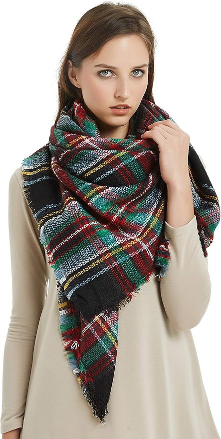 VIVIAN & VINCENT Women's Fall Winter Scarf Classic Tassel Plaid Tartan Warm Soft Chunky Large Bla... | Amazon (US)