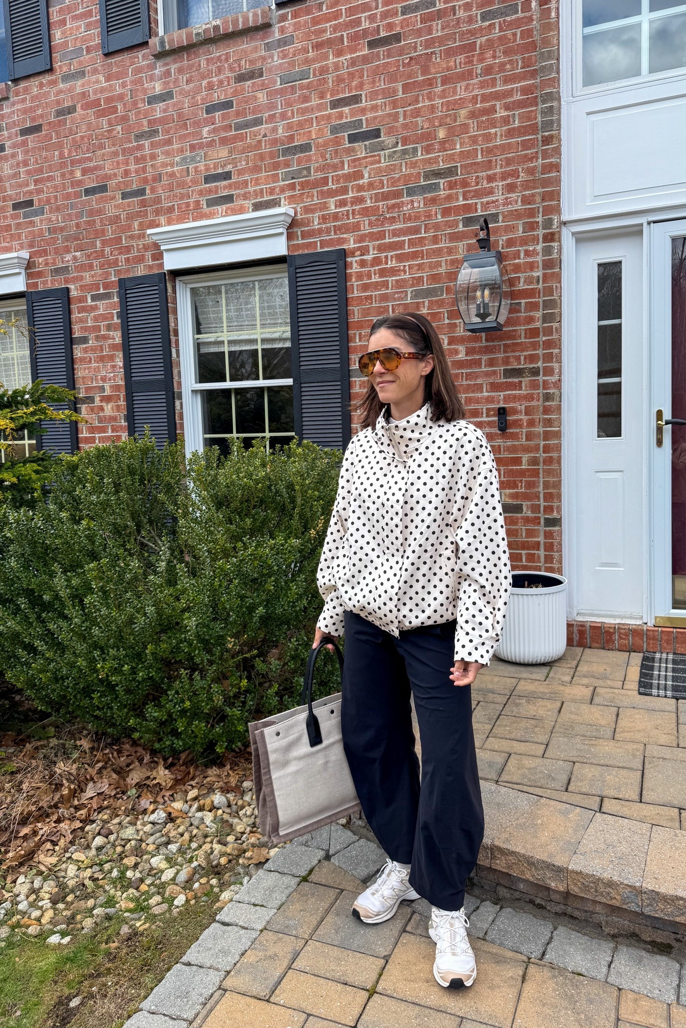 Ruti pants on sale I’m in / 

#LTKmomlife #LTKTravel #LTKSeasonal