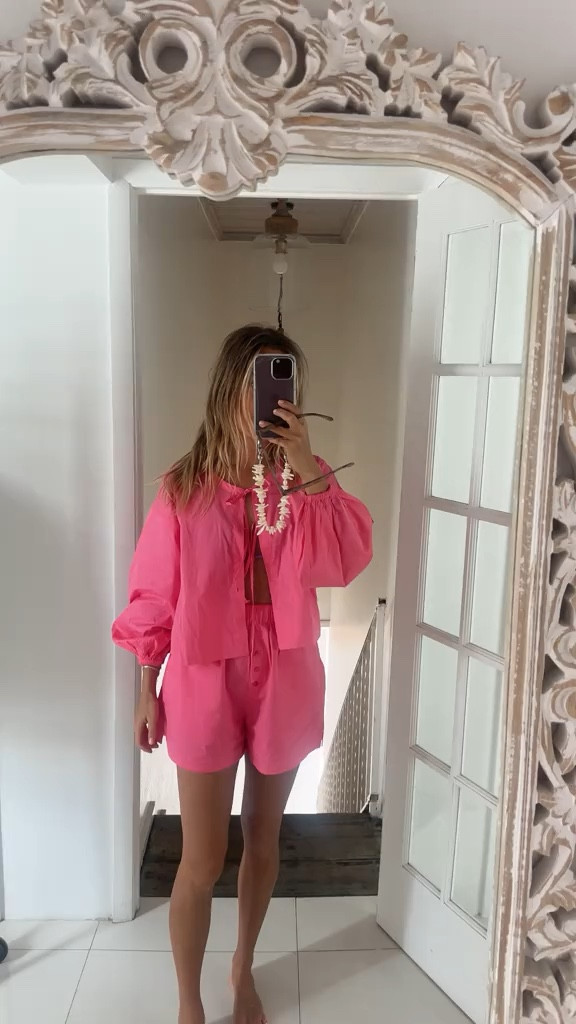OOTD 💗 Wearing the Daily Drills pink poplin set 