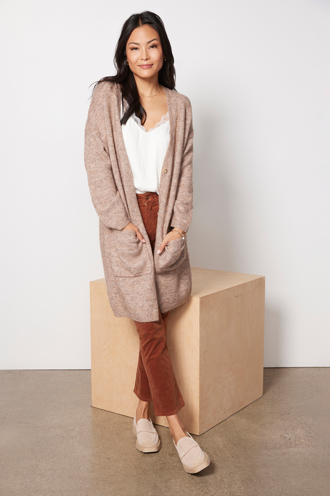 SUNDRY Oversized Cardigan | EVEREVE | Evereve
