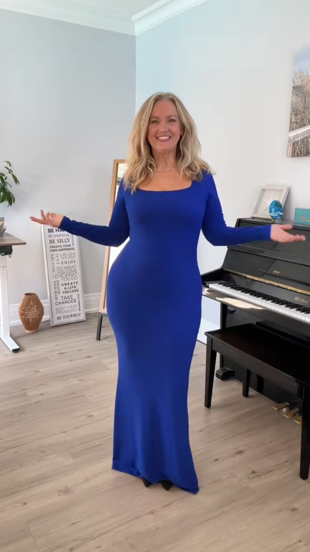 This is the most comfortable Popilush dress I’ve ever worn. It feels like you’re wearing a T-shirt. 

#LTKOver40 #LTKMidsize #LTKHoliday