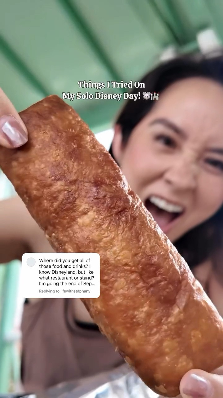 Things I ate on my solo Disney day! 🍽️ Including some seasonal items! — Which of these would you be down to try??

#disneyeats #disneyland #disneyfood