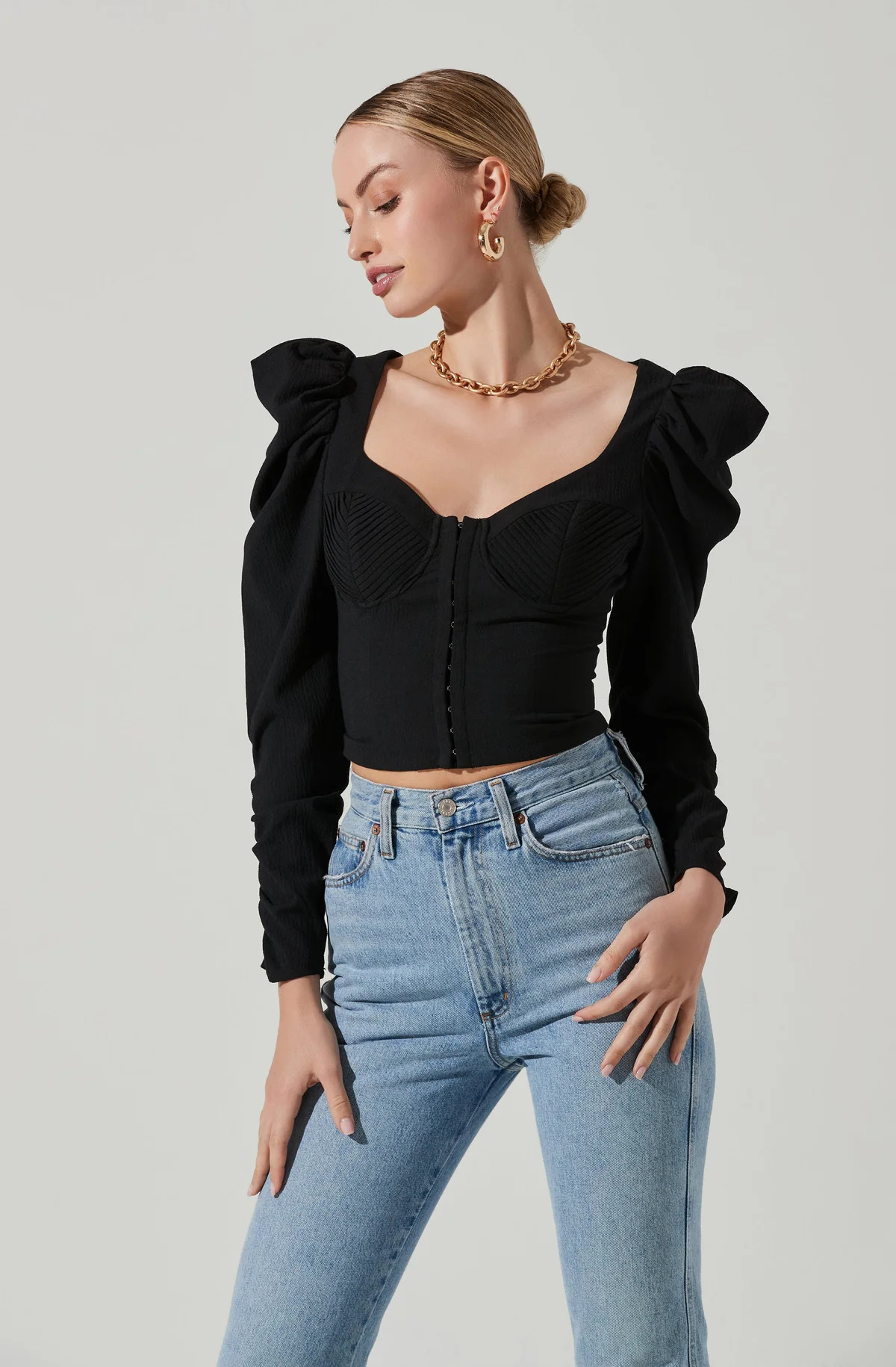 Quinn Ruched Sleeve Corset Top - Black / M | ASTR The Label (US)