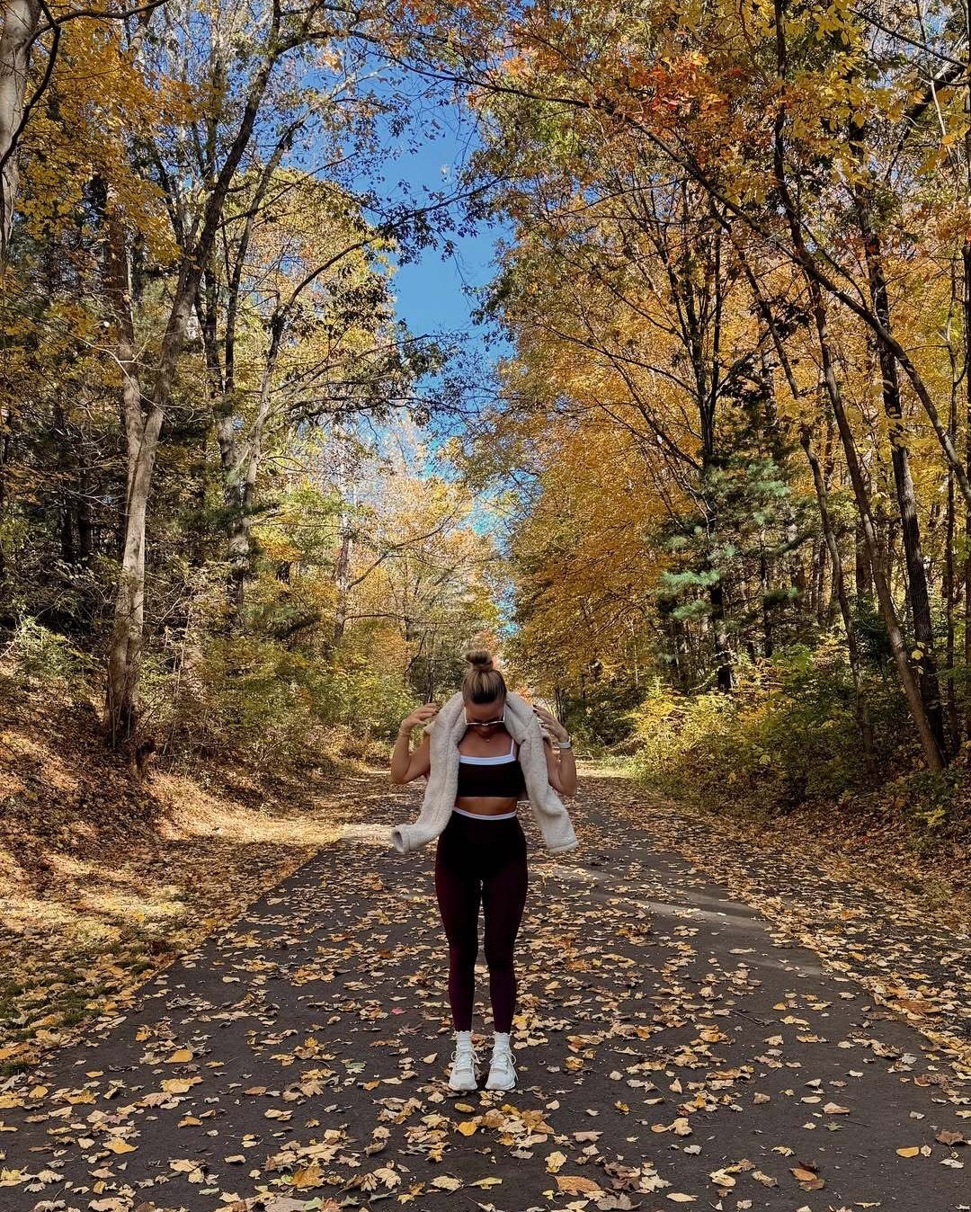 Nothing quite like a Connecticut fall morning walk 🍁🤎🍂🫶🏼 in my fave Abercrombie activewear set. 

#LTKActive #LTKStyleTip #LTKSeasonal