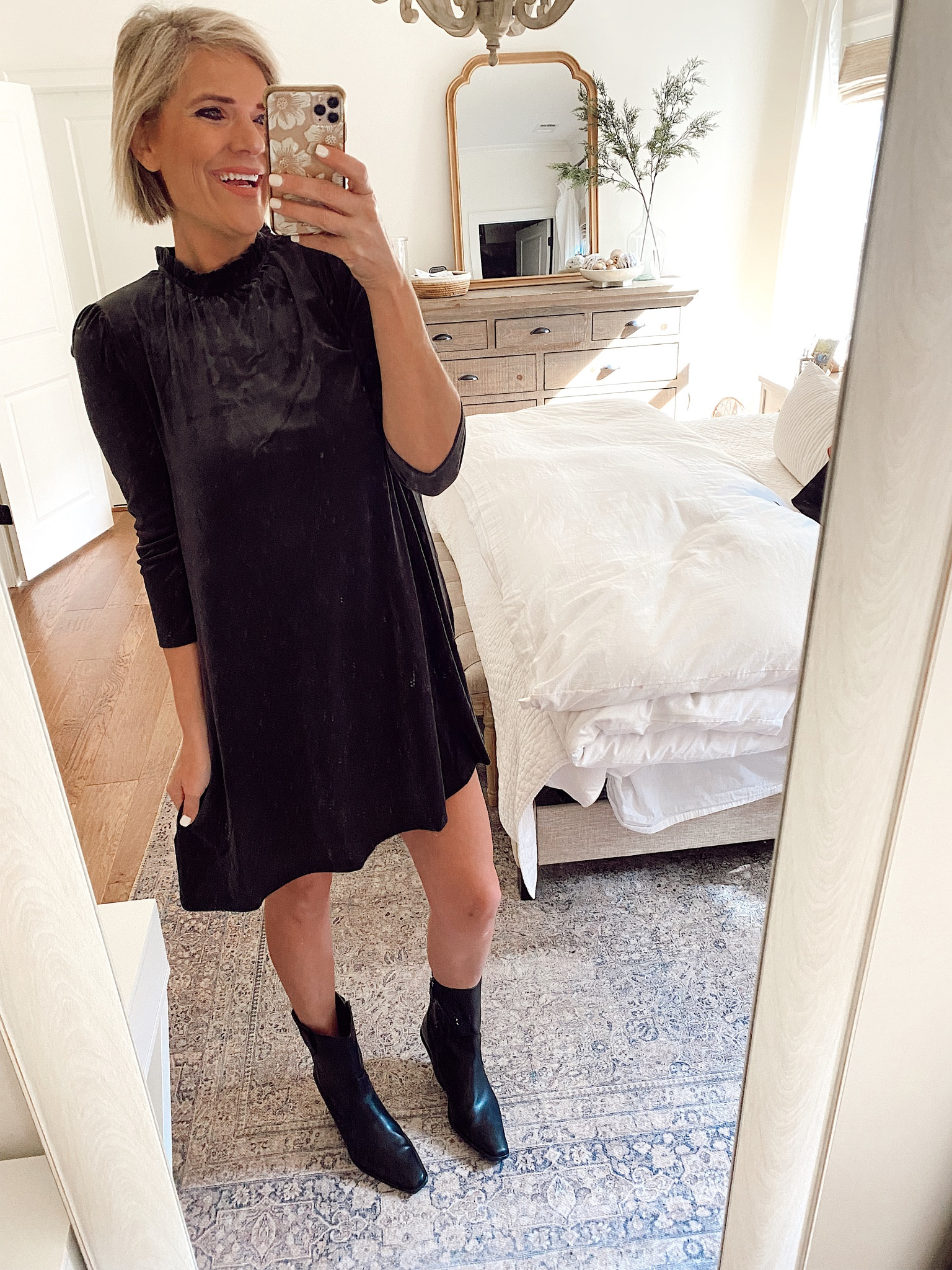 Holiday dress // Black dress // Holiday outfit // Walmart outfit // Walmart fashion // Christmas outfit // Walmart find // Walmart must have // @walmart // Bedroom decor // Home decor

#LTKSeasonal #LTKHoliday #LTKstyletip