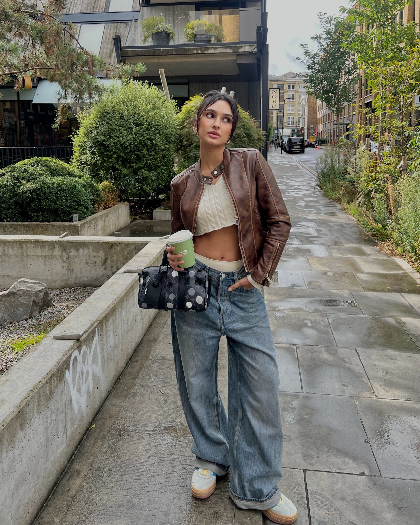 my new fav baggy pants! I’m wearing a size 25 as it’s low waisted (usually I’m a 24) 

#LTKstyletip #LTKsale #LTKautumn