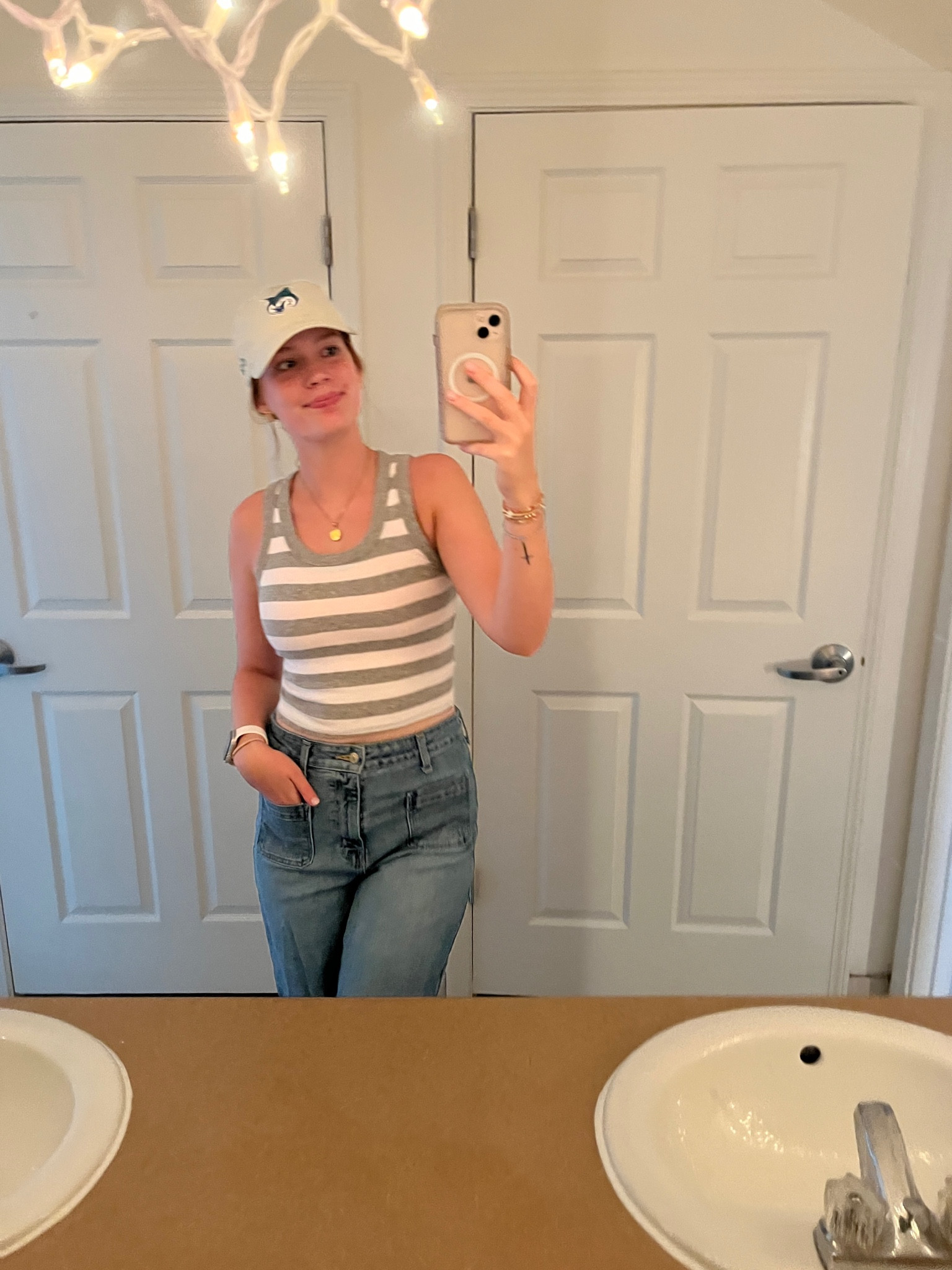 simple fit for class

tank: medium
jeans: 6

#LTKWorkwear #LTKStyleTip