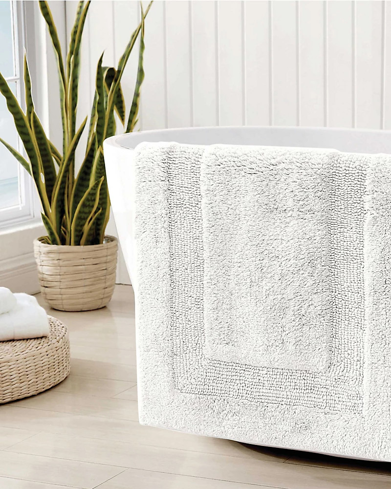 Island Estate Long Branch XL Bath Rug | Tommy Bahama
