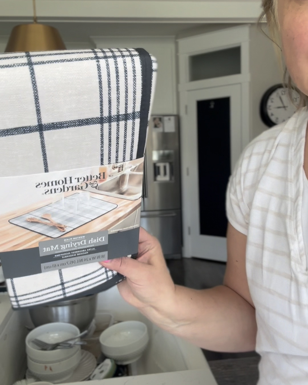 Its all in the details! ✨🏡
This drying dish mat by #BetterHomes&Gardens is so CUTE! 🥰 

#Dishes #washingdishes #Walmart #lazykids #dirtydishes #dryingmat #householditem

#LTKhome