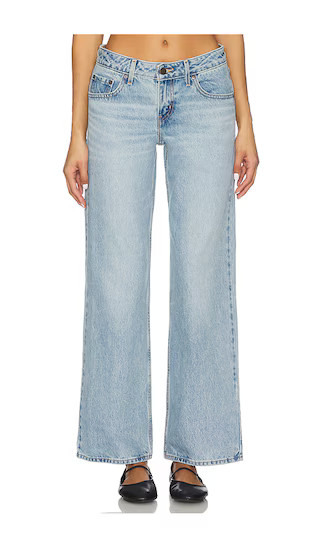 LEVI'S Low Loose in Blue. - size 29 | Revolve Clothing (Global)