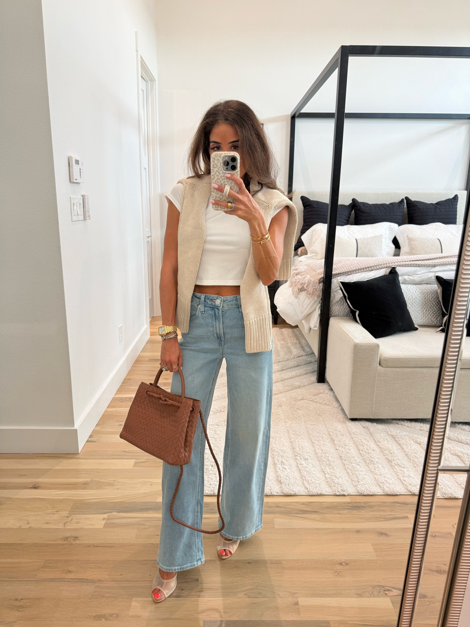 Fall outfit inspo love these light wash jeans petite friendly and so good and affordable wearing 24s fit so well organic sweater for fall

#LTKootd #LTKSaleAlert #LTKPetite