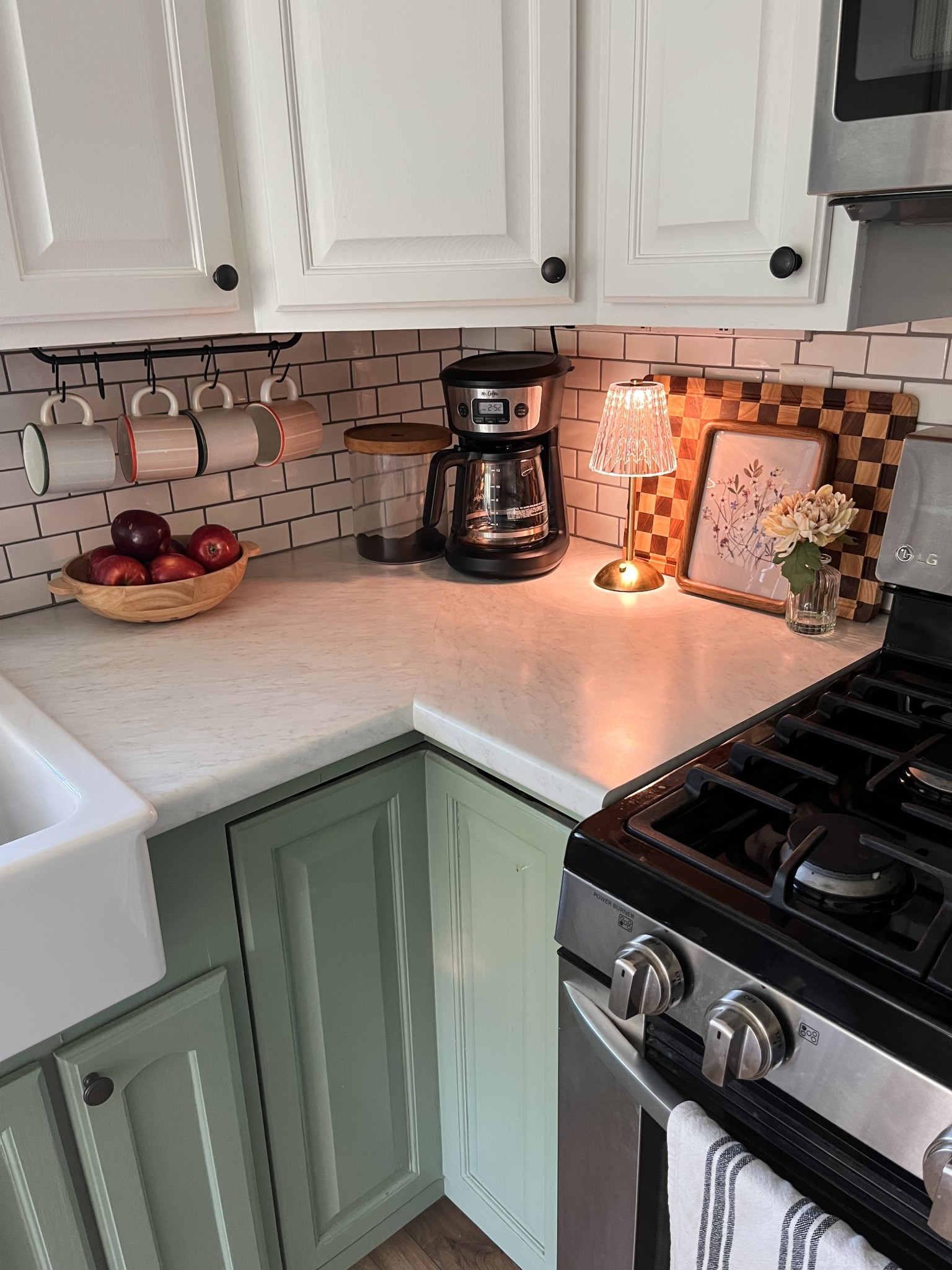 Cozy kitchen corner 

#LTKHome