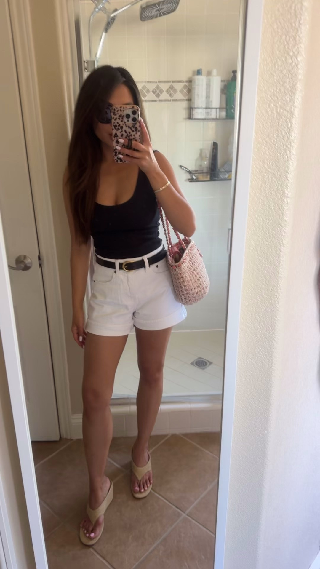 Ootd! My tank and shorts are on sale and you can stack code SHORTSAF on top! 

Sizing:
Tank - tts, xs
Shorts - curve love style so they’re more loose, tts, 25 and rolled up once
Wedges - sized up 1/2 size

#LTKootd #LTKPetite #LTKSaleAlert