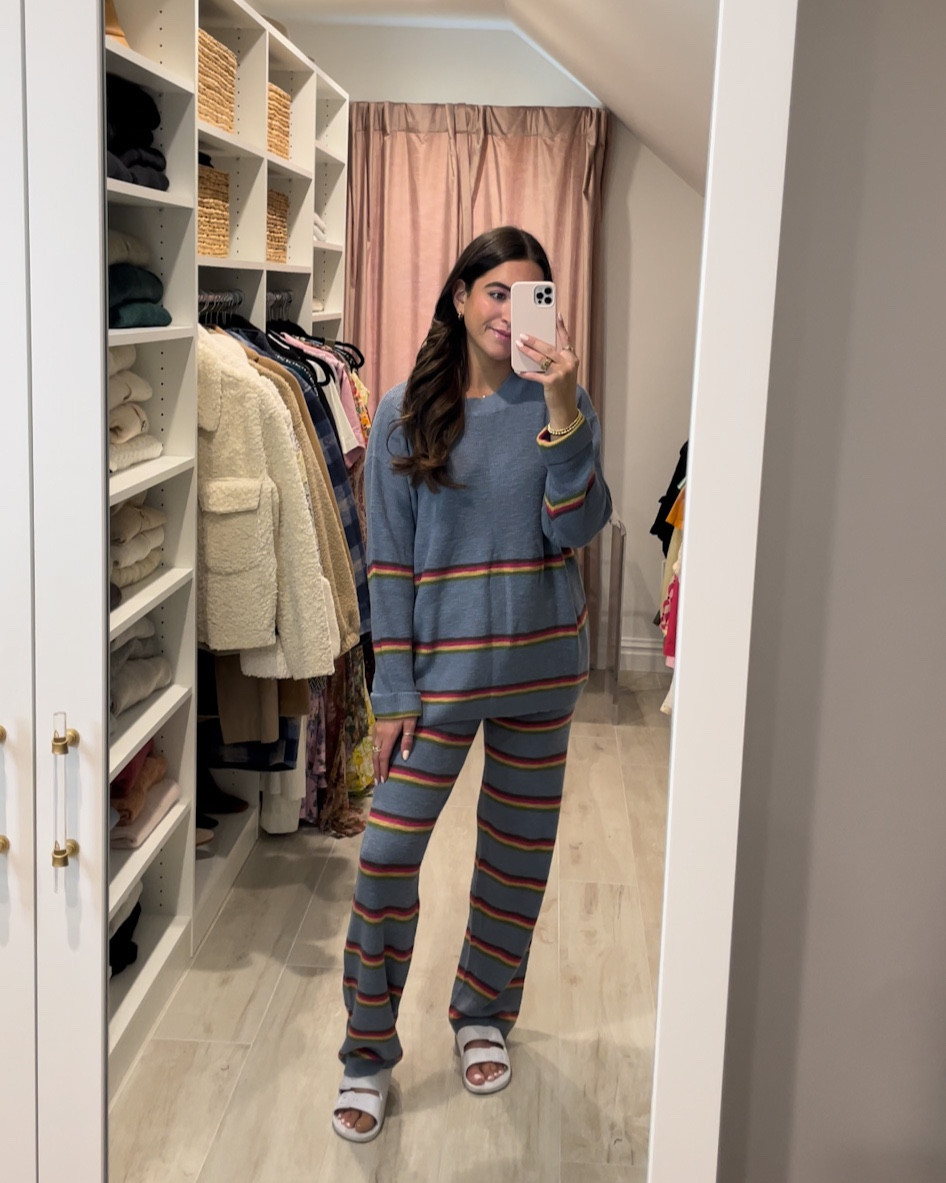 Wearing size xsmall

#LTKSeasonal #LTKstyletip #LTKFind