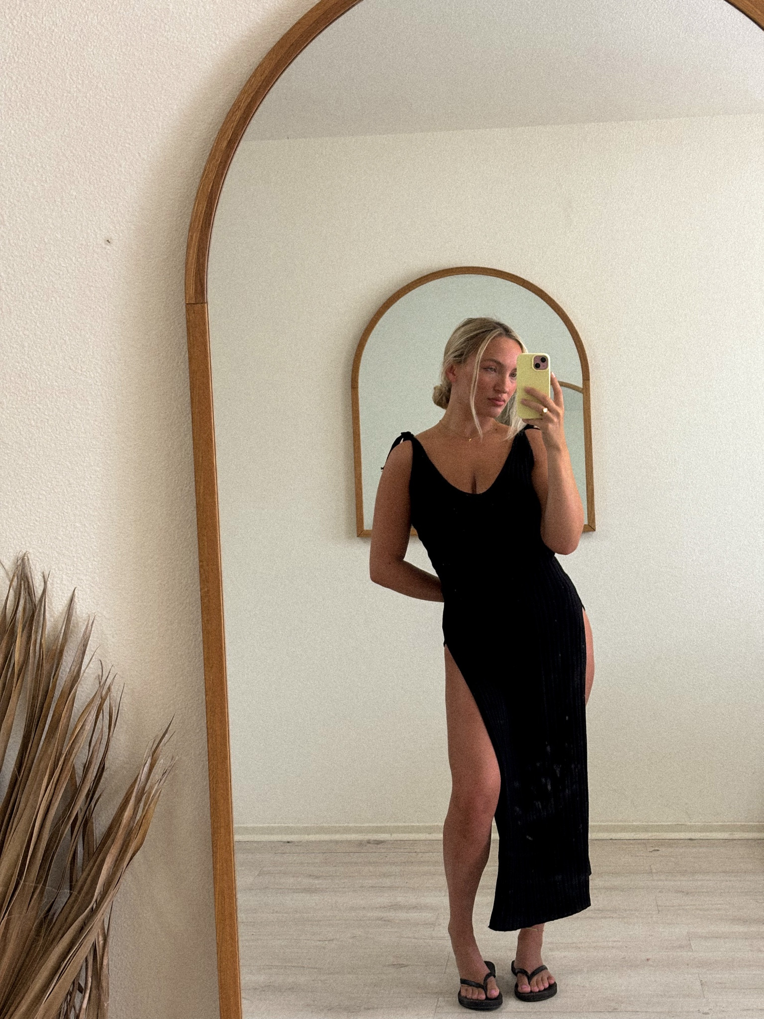 Black dress, little black dress, summer dress 


#LTKFestival #LTKstyletip #LTKtravel