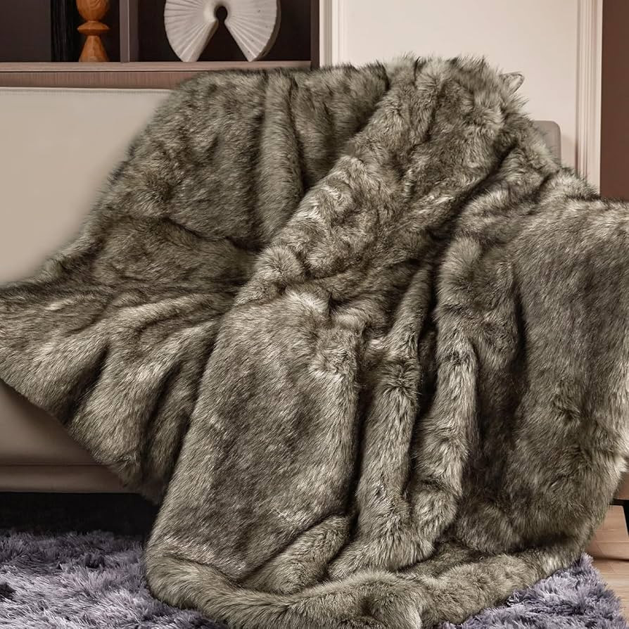 Touchat Luxury 1000GSM Faux Fur Throw Blanket, Super Thick Warm Cozy Heavy Blankets for Couch Bed... | Amazon (US)