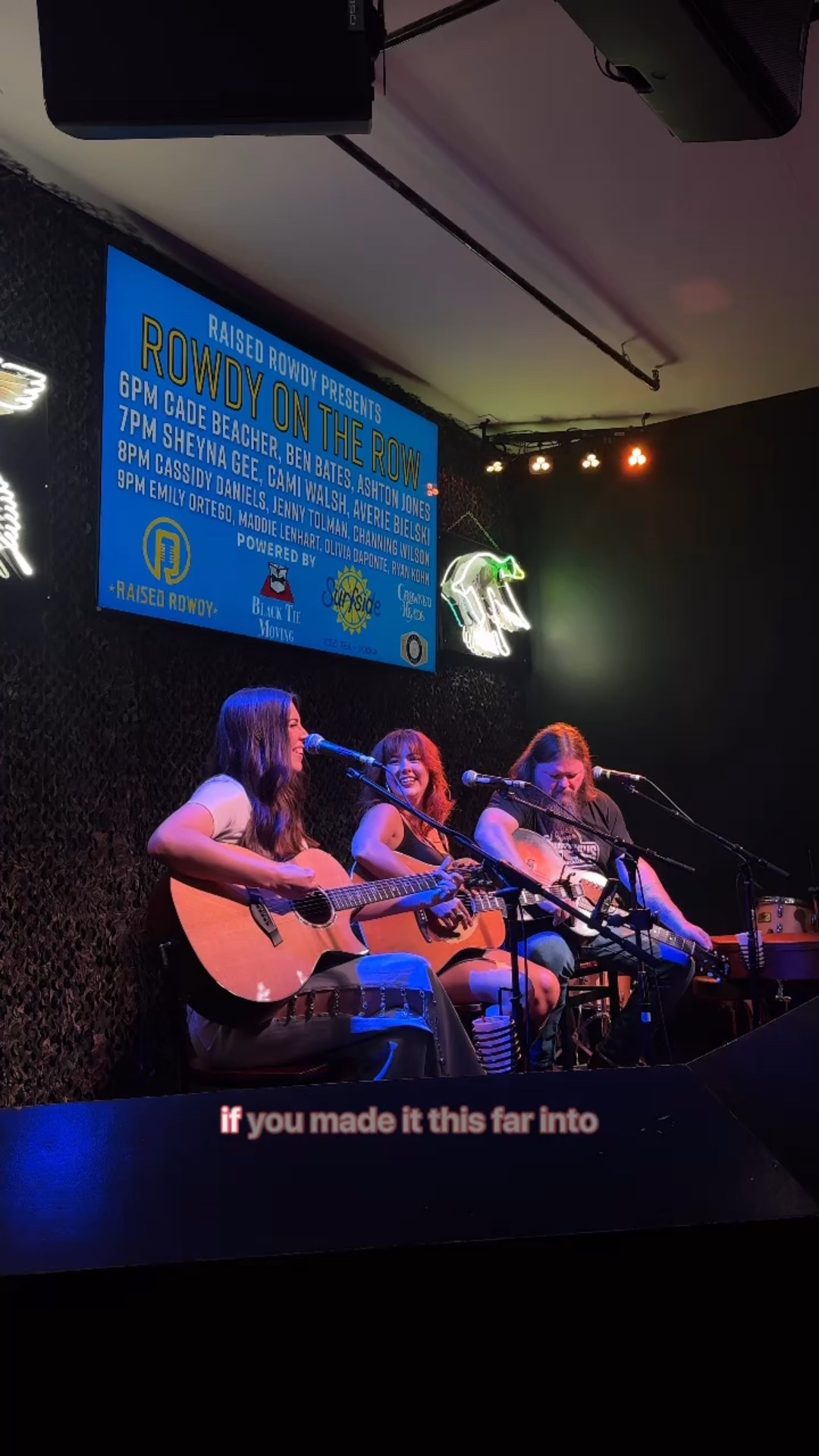 Linking my favorite jeans that I wore to my gig last night! Always get so many questions about these 💎

Rhinestone jeans, sparkle, nashville outfit

#LTKStyleTip #LTKTravel #LTKFindsUnder100