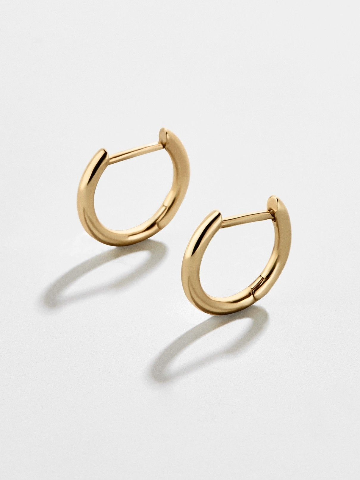 Verbena 18K Gold Vermeil Huggie Hoops | BaubleBar (US)