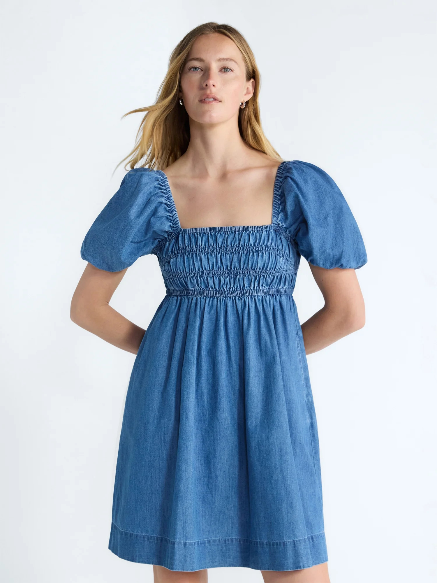 Free Assembly Women's and Women's Plus Smocked Cotton Peasant Mini Dress with Puff Sleeves, Sizes... | Walmart (US)