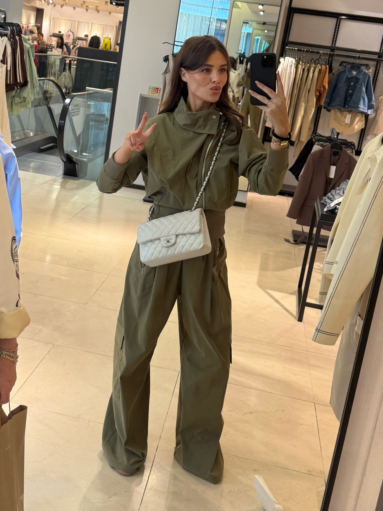 Jacket currently sold out 😤

Spring fashion, Trousers, Cardigan, Zara new in