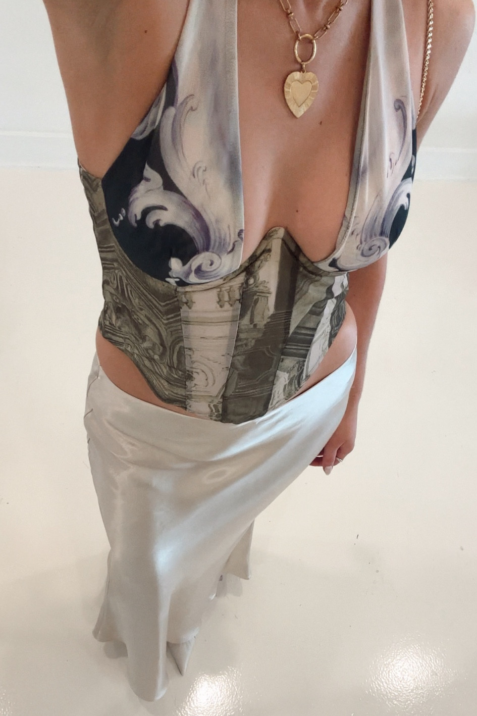 Spring outfit 🤍

#LTKSeasonal #LTKstyletip #LTKfindsunder100