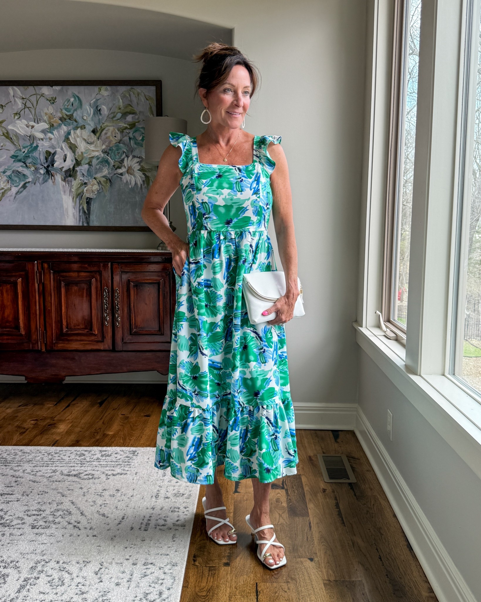 Green Floral Ruffle Strap Midi Dress Summer Vacation Dress

Light, breezy, and made for warm days—this flowy midi with feminine ruffle straps is easy to dress up or wear casual on repeat.

#floraldress #summerdress #midi dress #vacationoutfit #amazonfashion #easterdresswomen