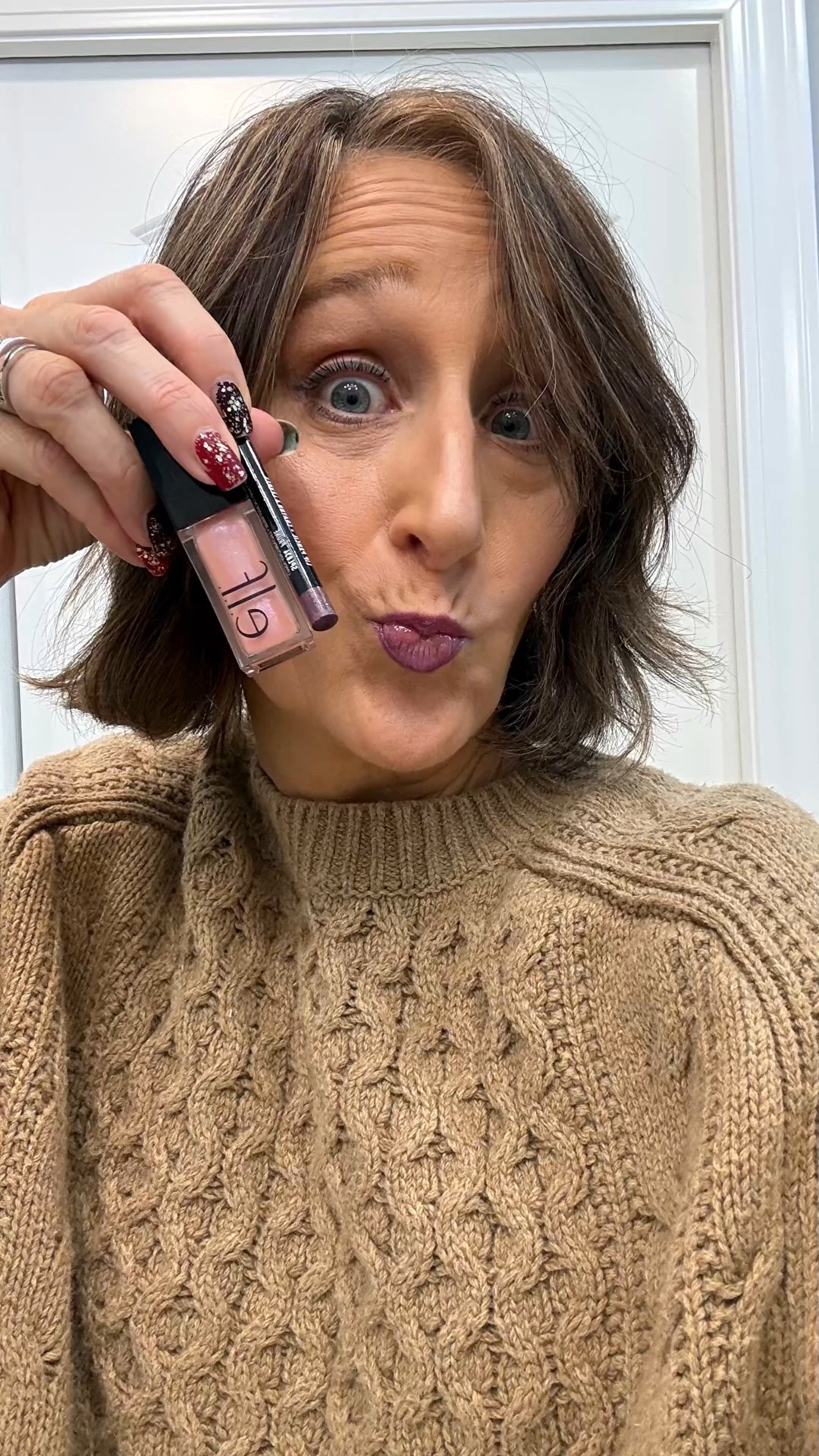 Lip color brighter than the new hair highlights 

#LTKBeauty #LTKTravel